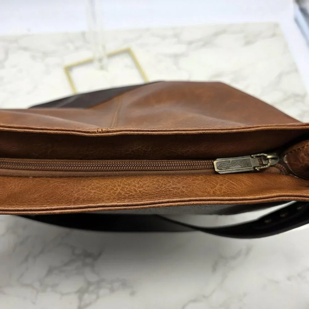 Wrangler Shoulder Bag Large Brown Faux Pebbled Leather Western Zip Hobo Casual